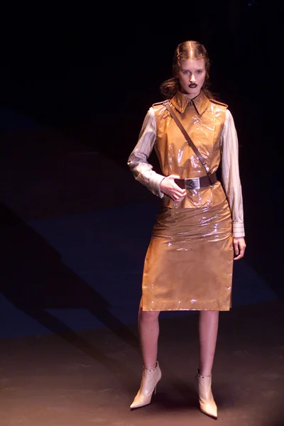 Look 4